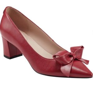 IN SEARCH OF Cori Bow Pump by BANDOLINO